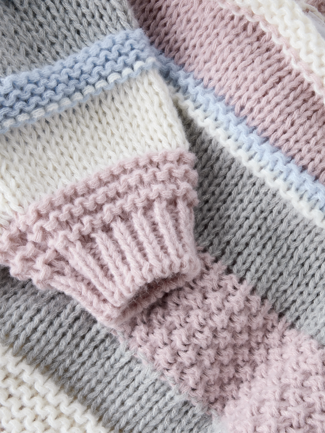 model_shot-front_full